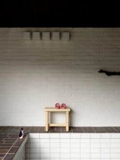 Vaarnii 002 Ast Stool, Pine -Fatboy Sales Store 002 Ast Stool