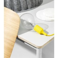 Muuto Base Table 140 X 80 Cm, Laminate With Plywood Edges -Fatboy Sales Store 1046 Muuto iso