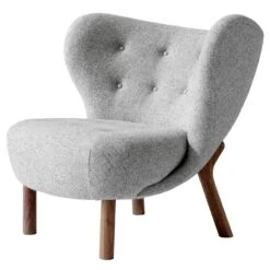 &Tradition Little Petra Lounge Chair, Hallingdal 130 - Walnut