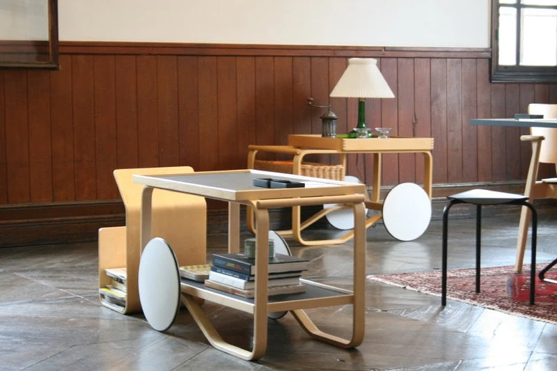 Artek Aalto Tea Trolley 901, Black - Birch 4 Artek Aalto Tea Trolley 901, Black - Birch - Image 2