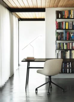 Normann Copenhagen Hyg Chair With 4 Wheels, Swivel, Aluminium - Black Leather Ultra -Fatboy Sales Store 2021 Hyg Chair 4W Full Uph MLF20 Black Alu Union Table Black 03 4