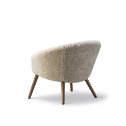 Fredericia Ditzel Lounge Chair, Moonlight Sheepskin - Walnut -Fatboy Sales Store 23Fredericia AK