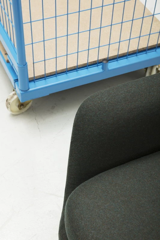 Normann Copenhagen Sum Armchair, Synergy - Black Legs 7 Normann Copenhagen Sum Armchair, Synergy - Black Legs - Image 5