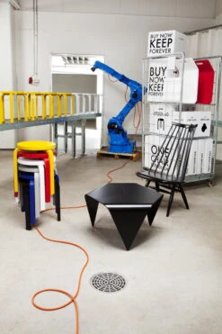 Artek Aalto Stool 60, Lacquered Black -Fatboy Sales Store Artek New Perspectives photo Romain Sellier 07