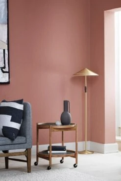 Brdr. Krüger Bølling Tray Table 50 Cm, Fumed Oak - Stone 13 Brdr. Krüger Bølling Tray Table 50 Cm, Fumed Oak - Stone -Fatboy Sales Store BollingTrayTable Base 2 Photocredit Michael Rygaard 1