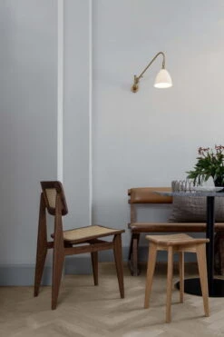 GUBI C-Chair, Cane - Oiled Walnut -Fatboy Sales Store C ChairDiningChair TrefleStool BL6WallLamp GUBI1 0DiningTable On