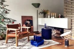 Fredericia The Spanish Chair, Cognac Leather - Lacquered Oak -Fatboy Sales Store Fds joulu18 media