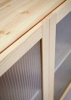 Lundia Classic Sideboard With Reeded Glass Doors, Natural -Fatboy Sales Store Lundia aaltolasi fiilis luonnonvarinen