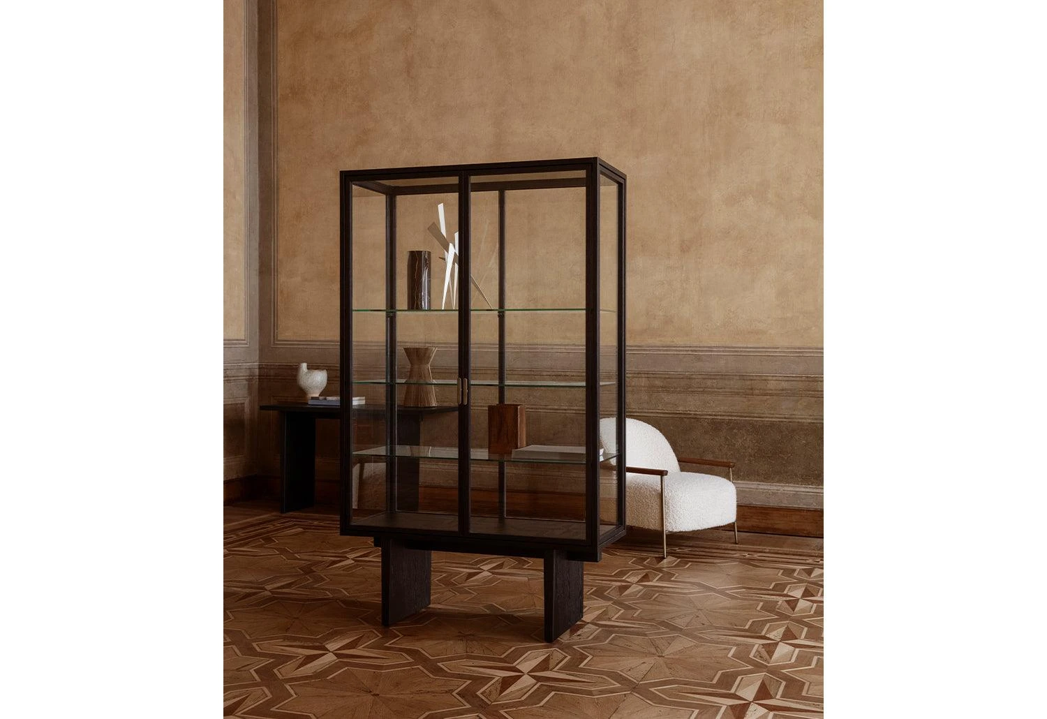 Gubi Private Vitrine, 2018 7 Gubi Private Vitrine, 2018 - Image 5