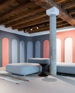 Viccarbe Shape Low Table H, Matt Black -Fatboy Sales Store showroomTexturae Karpeta 04 copia