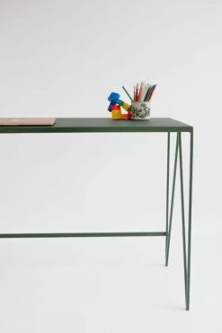 &New Study Desk, Linoleum, Deep Green -Fatboy Sales Store w e4u1bU